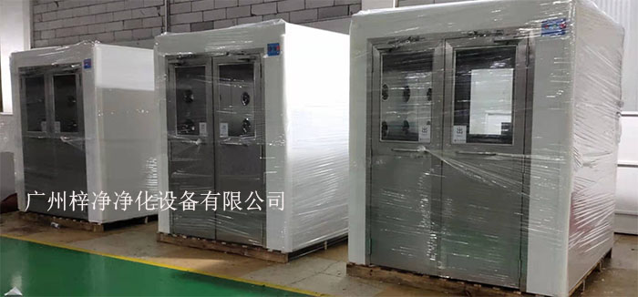 在潔凈室領域，風淋室作為一種關鍵的空氣凈化設備